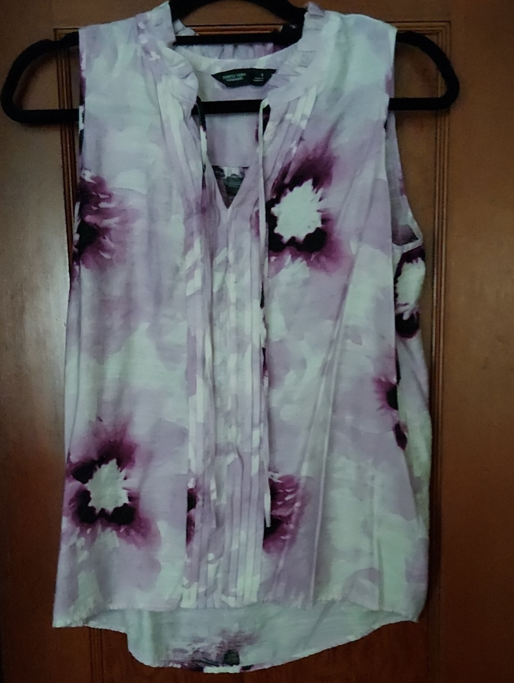 Simply Vera Vera Wang Lavender Floral Sleeveless Tie-Neck Tank